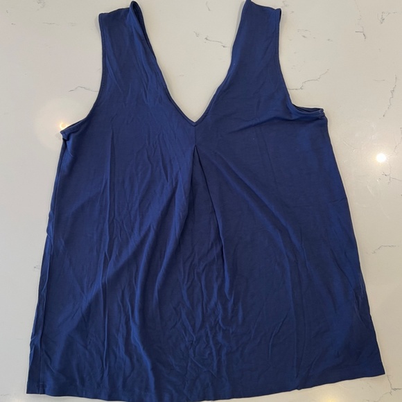 Tommy Bahama Kauai Jersey Tank Top - Picture 5 of 5